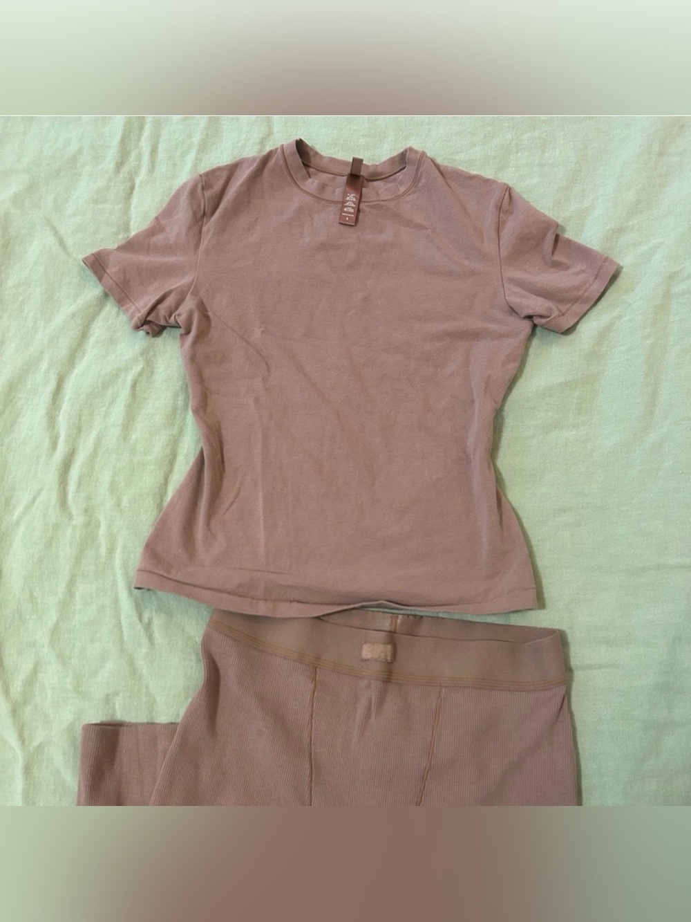 Skims Rose Clay Cotton Jersey T-Shirt and Cotton Ribbed Leggings Two Piece Set